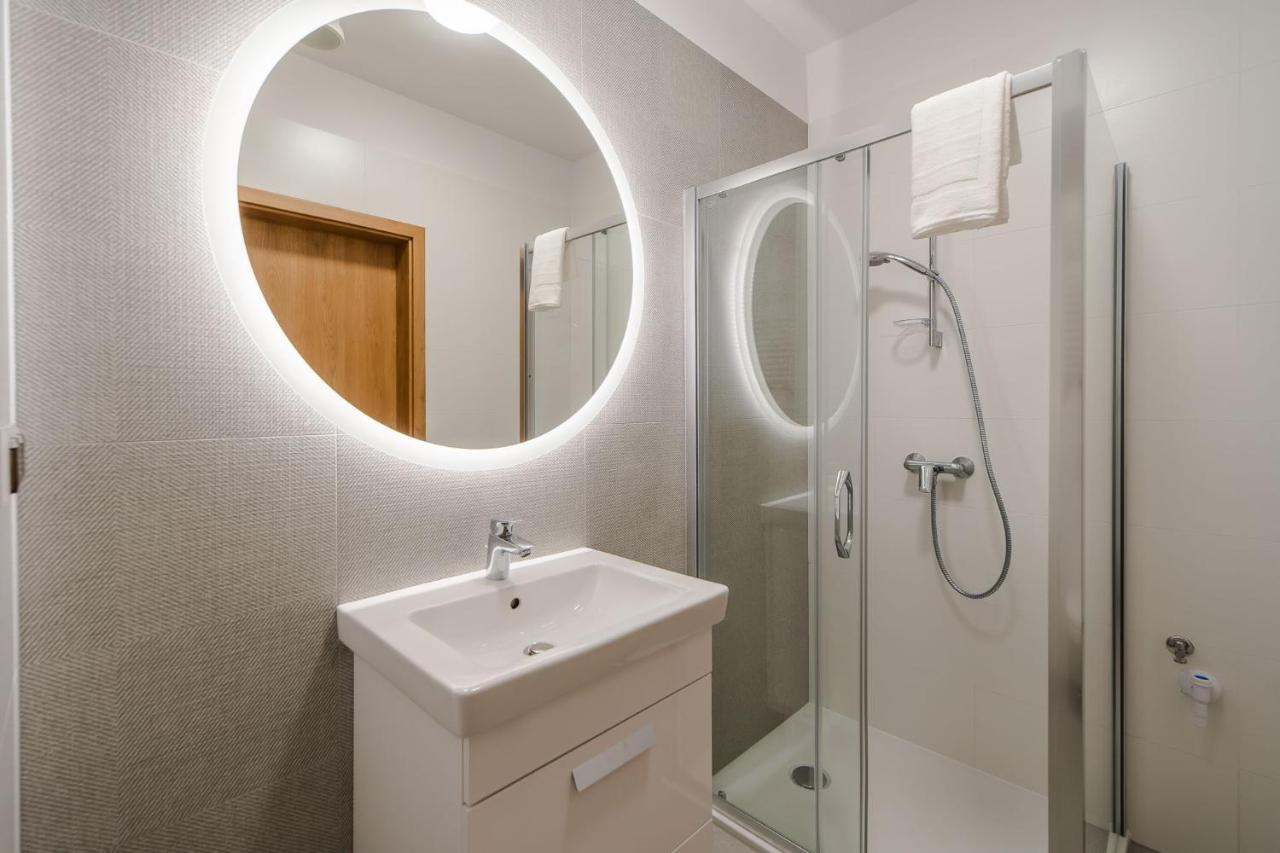 Aquamarina Prima 100 By Renters Lägenhet Miedzyzdroje Exteriör bild