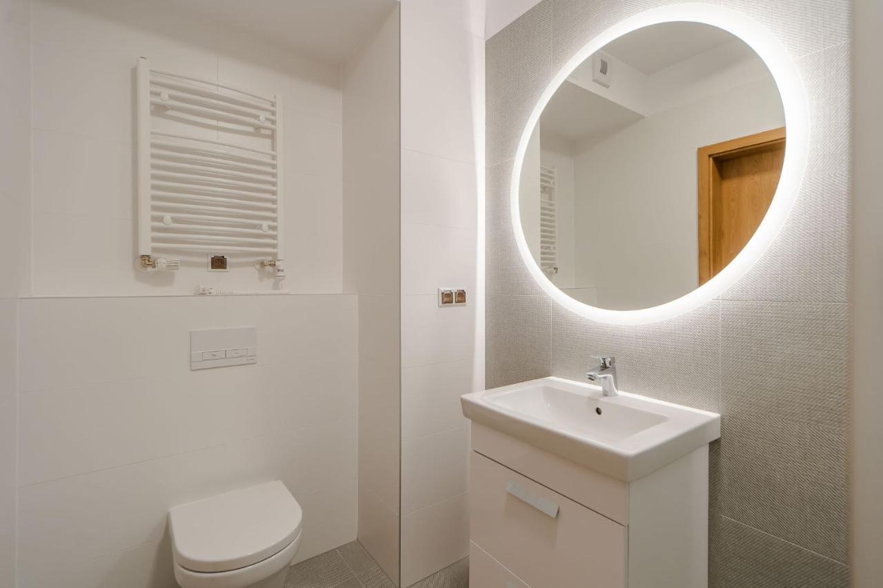 Aquamarina Prima 100 By Renters Lägenhet Miedzyzdroje Exteriör bild
